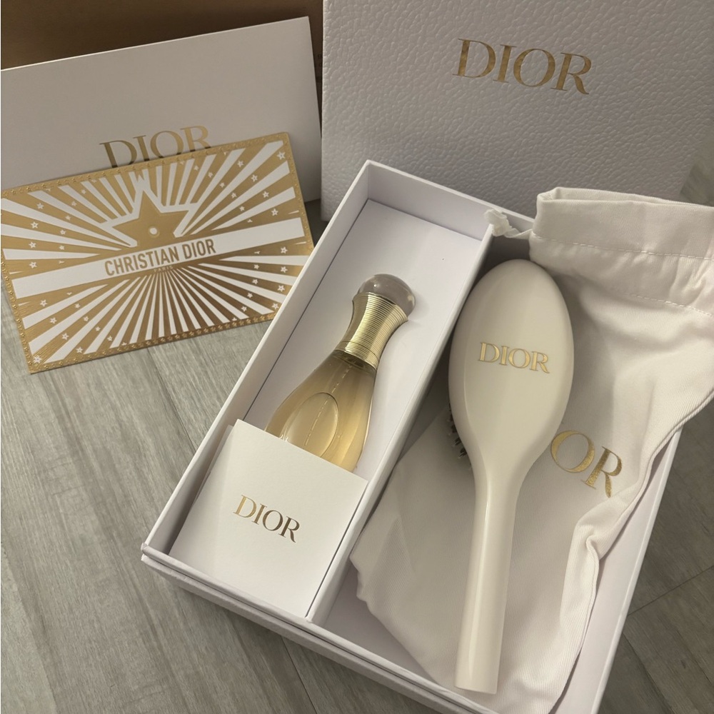 Dior Hair Care Set - Brush and Mist